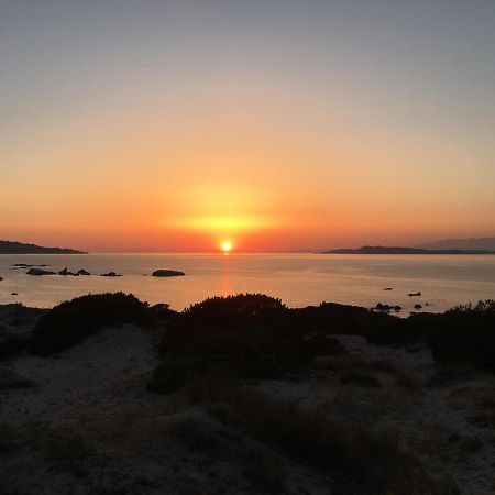 Dimora Conte Bed and Breakfast La Maddalena  Eksteriør billede
